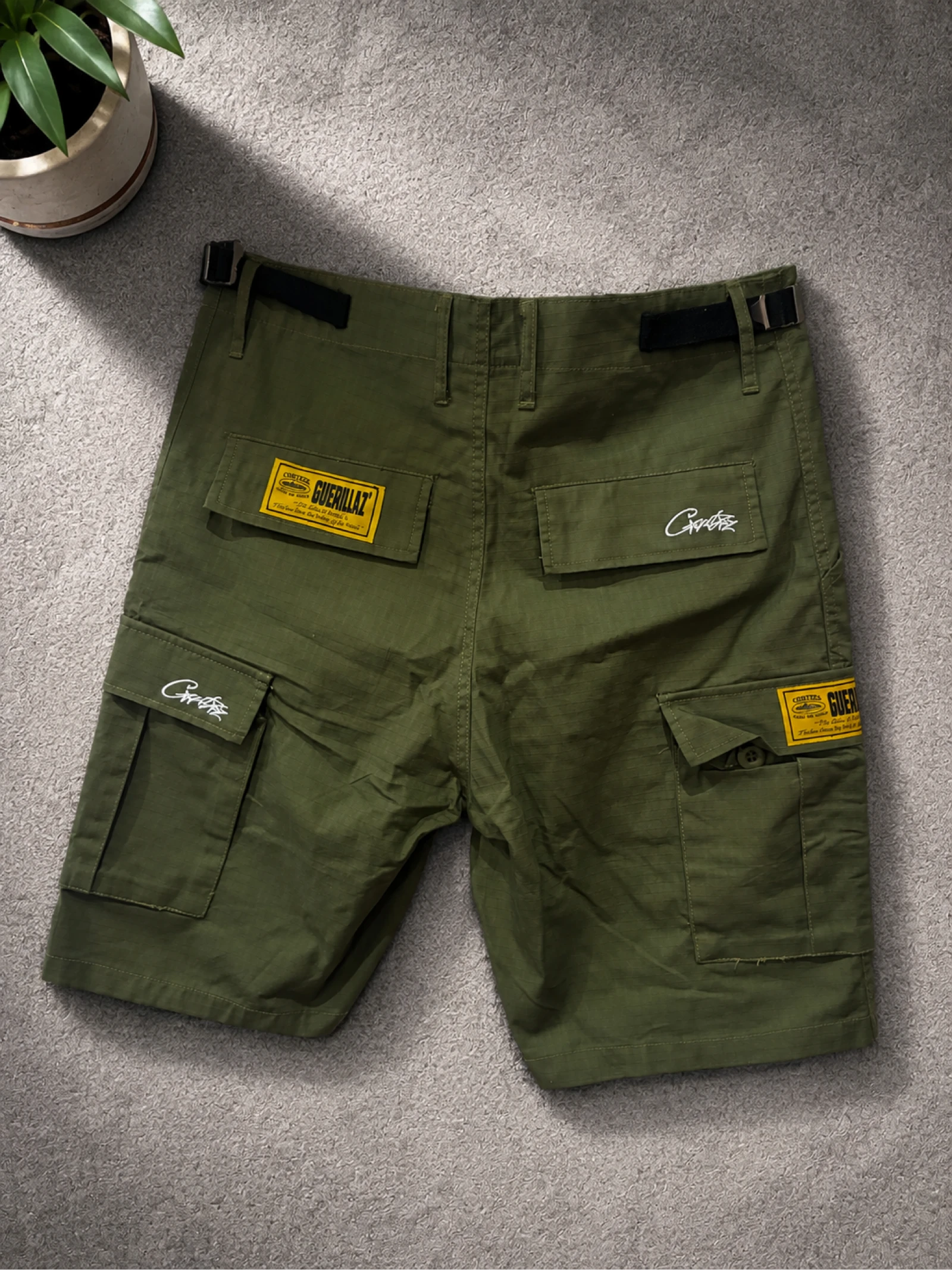 Green Corteiz cargo pants. – photo 2